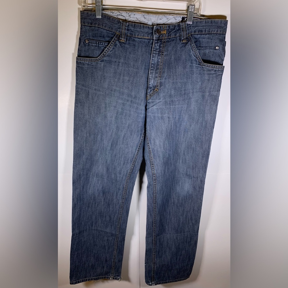 Vintage y2k independent jeans